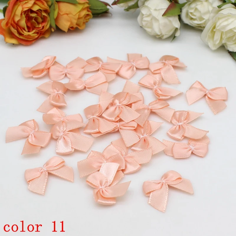thumbnail image 1 of 50/100 piezas de lazos de cinta de satén mixtos de 25 mm, lazos pequeños hechos a mano para manualidades, accesorios de decoración para fiestas de bodas y Navidad, 1 of 5