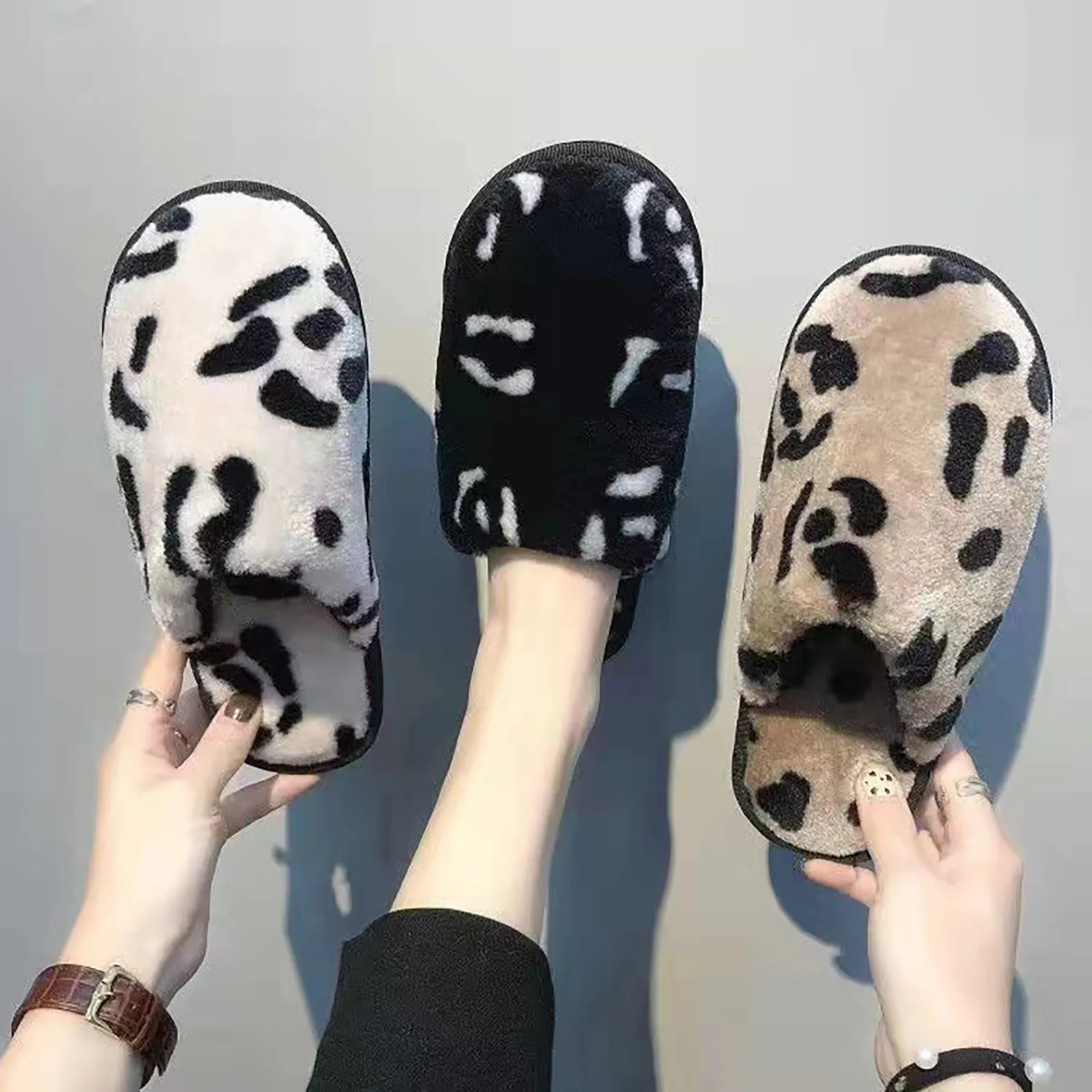 

Leopard Pattern Plush Thickened Warmth Fashion Household Bedroom Flat Bottom Anti-skid Autumn Winter Cotton Slippers Men Women