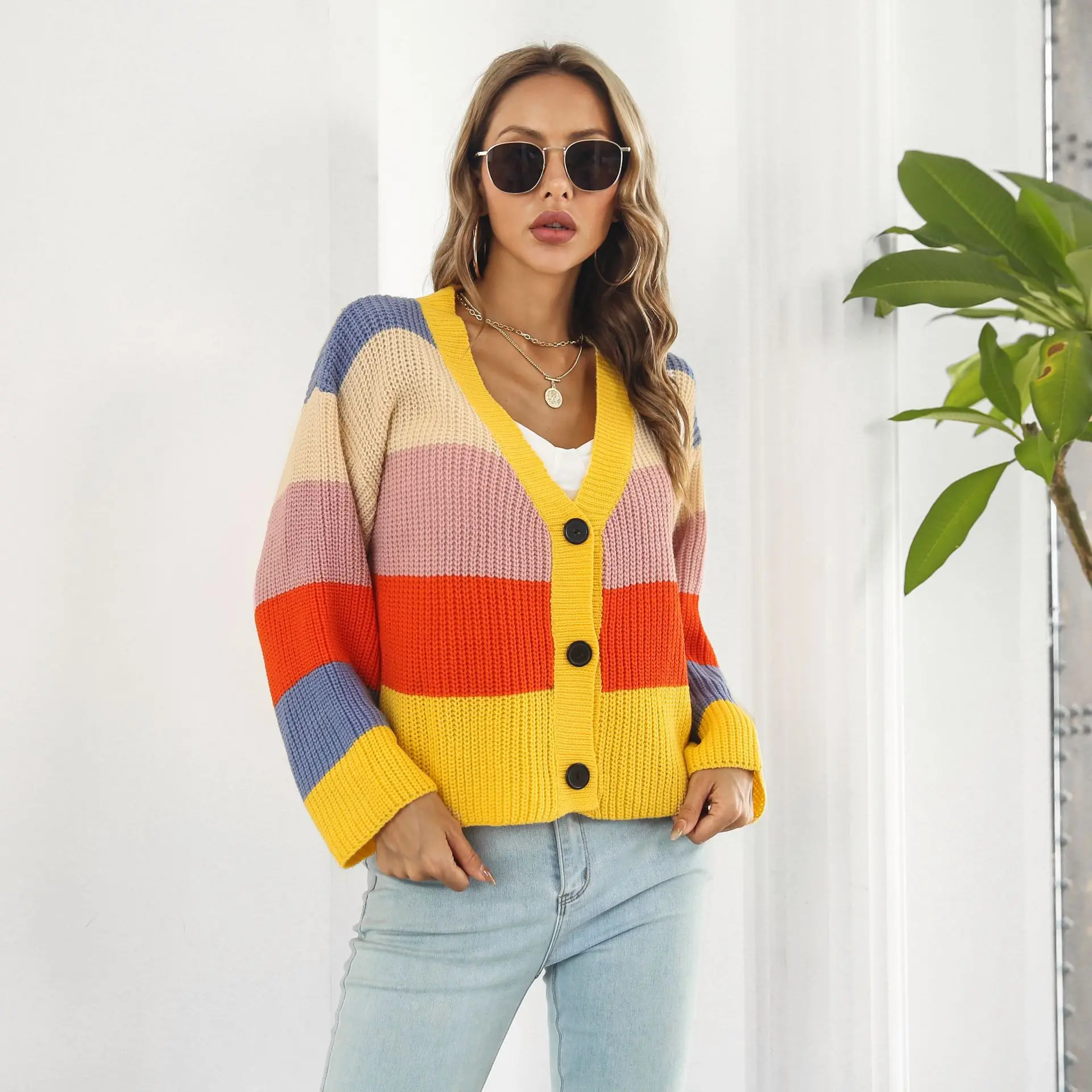 

New Winter Sweaters for Women Rainbow Striped Knitted Short Cardigans Outerfit Korean Fashion Sweater Knitwears Cardigans Women