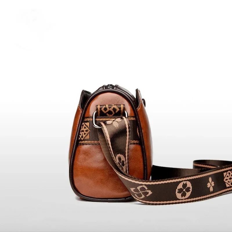 Women's Shoulder Bag Women's Bag Retro Double Sided Pillow Bag Large Capacity Solid Color Shoulder Bag Crossbody Bag