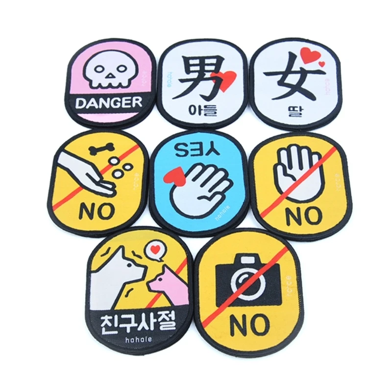 개 소유자를 위한 다양한 옵션을 제공하는 방수 기능을 갖춘 애완견 소셜 식별 라벨을 쉽게 적용할 수 있습니다.