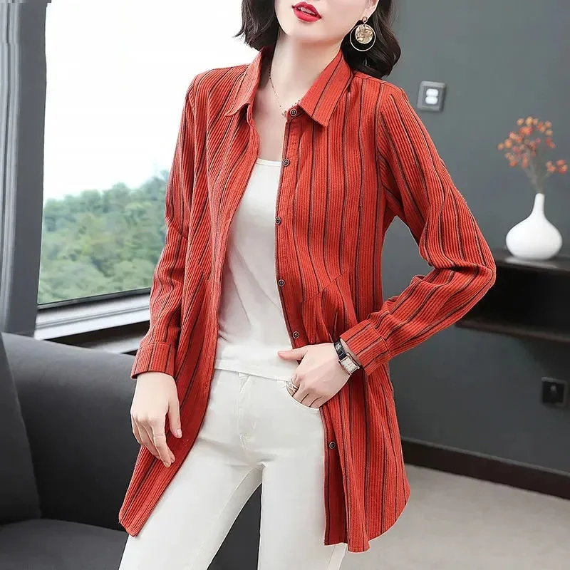 

Ln The Autumn 2023 The New Striped Ladies' Shirts Women Long-Sleeved Shirts Western-Style Long Coats And Blouses Are Versatile.