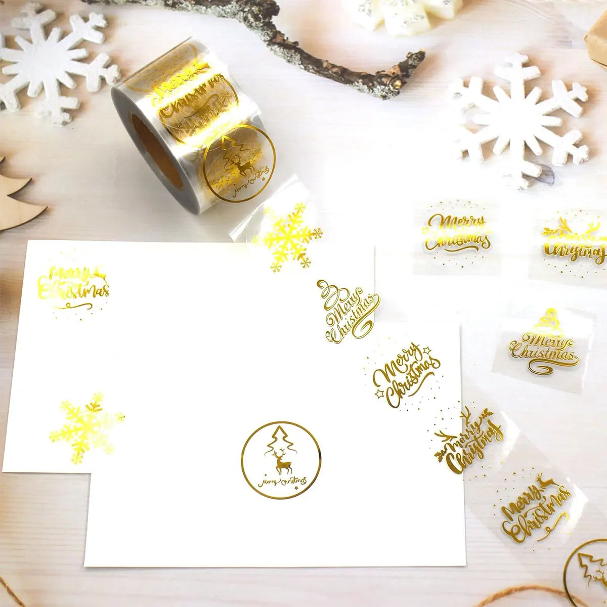 Festive Transparent Merry Christmas Stickers - 500pcs 1-Inch Round Self-Adhesive Labels for Holiday Decor & Celebrations