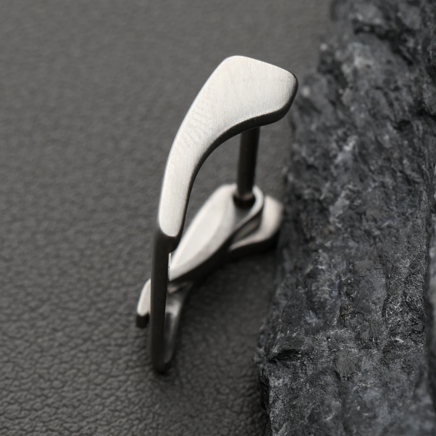 Premium Matte 316L Stainless Steel Leather Strap Buckle in Silver, Black, Gold, and Rose Gold