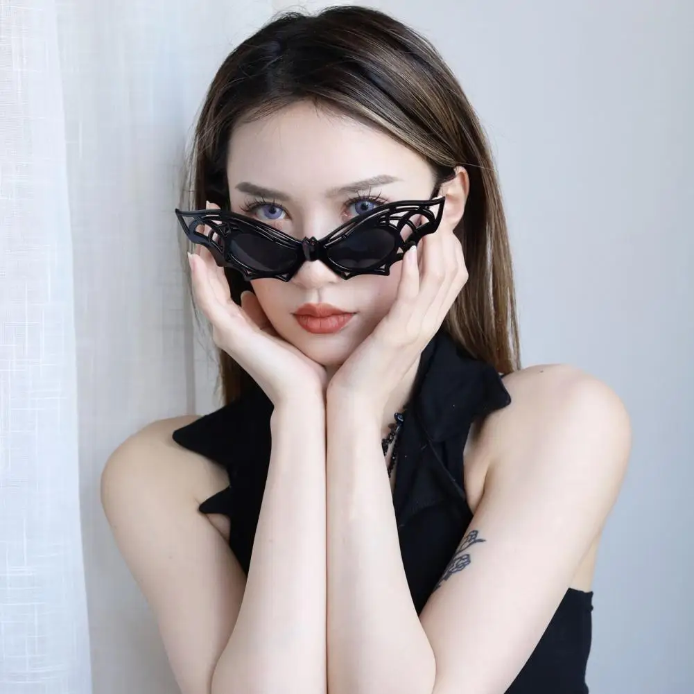 Heart-Shaped Bat Sunglasses Novel Gothic Gifts Glasses For Women Halloween  Festival Party Photograph Decorative Glasses Eyewear - AliExpress