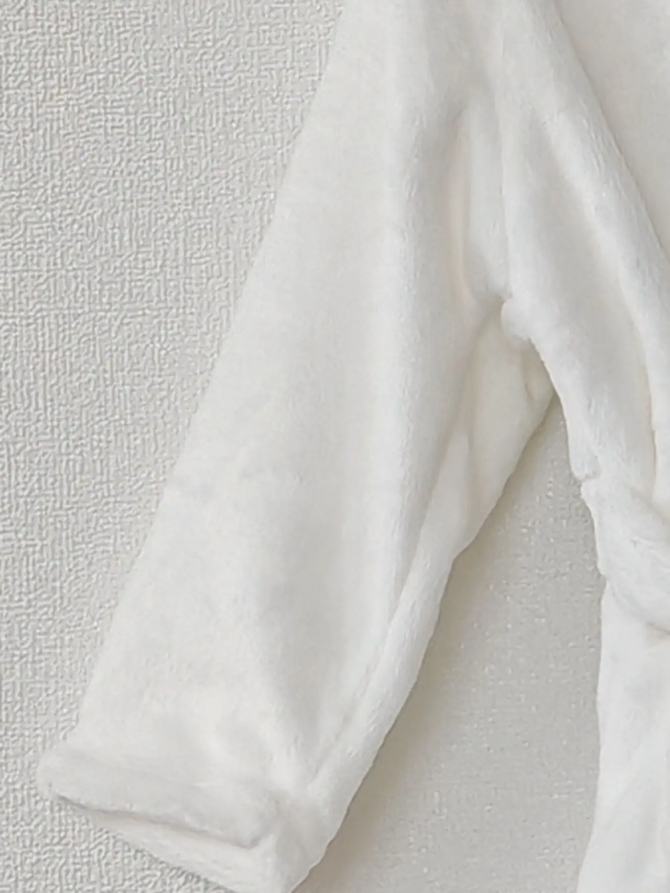 Boys' bathrobe thick coral velvet warm pure white casual home clothing pajamas with hood and belt