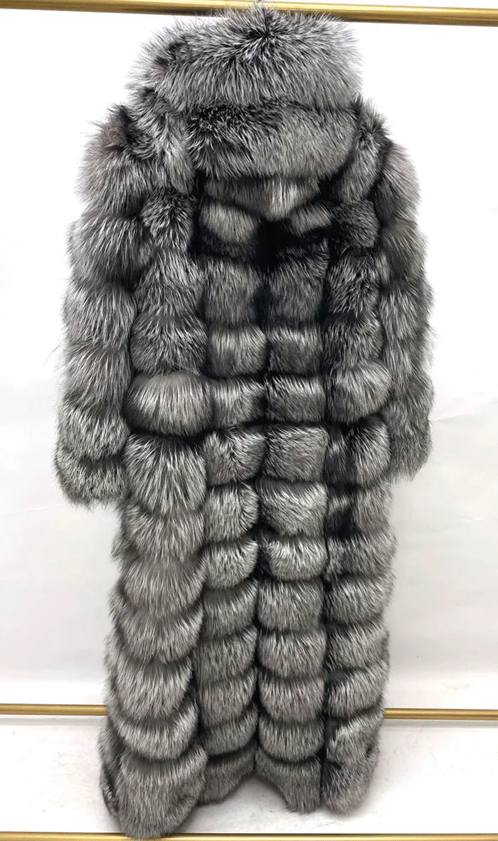 Winter Women Real Fox Fur Coat Thick Warm Full Sleeves Hooded High Quality Natural Fur Fashion Overcoat Customizable Size