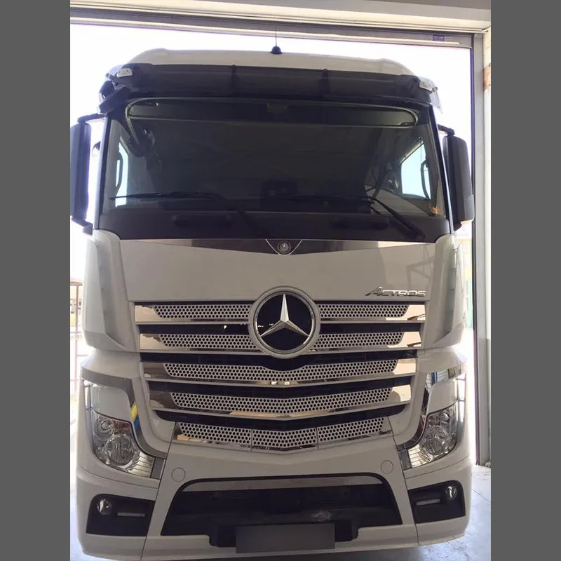 

Mercedes Actros 1845 / Mp4-Mp5 Grill Chrome WN Inox WNME205