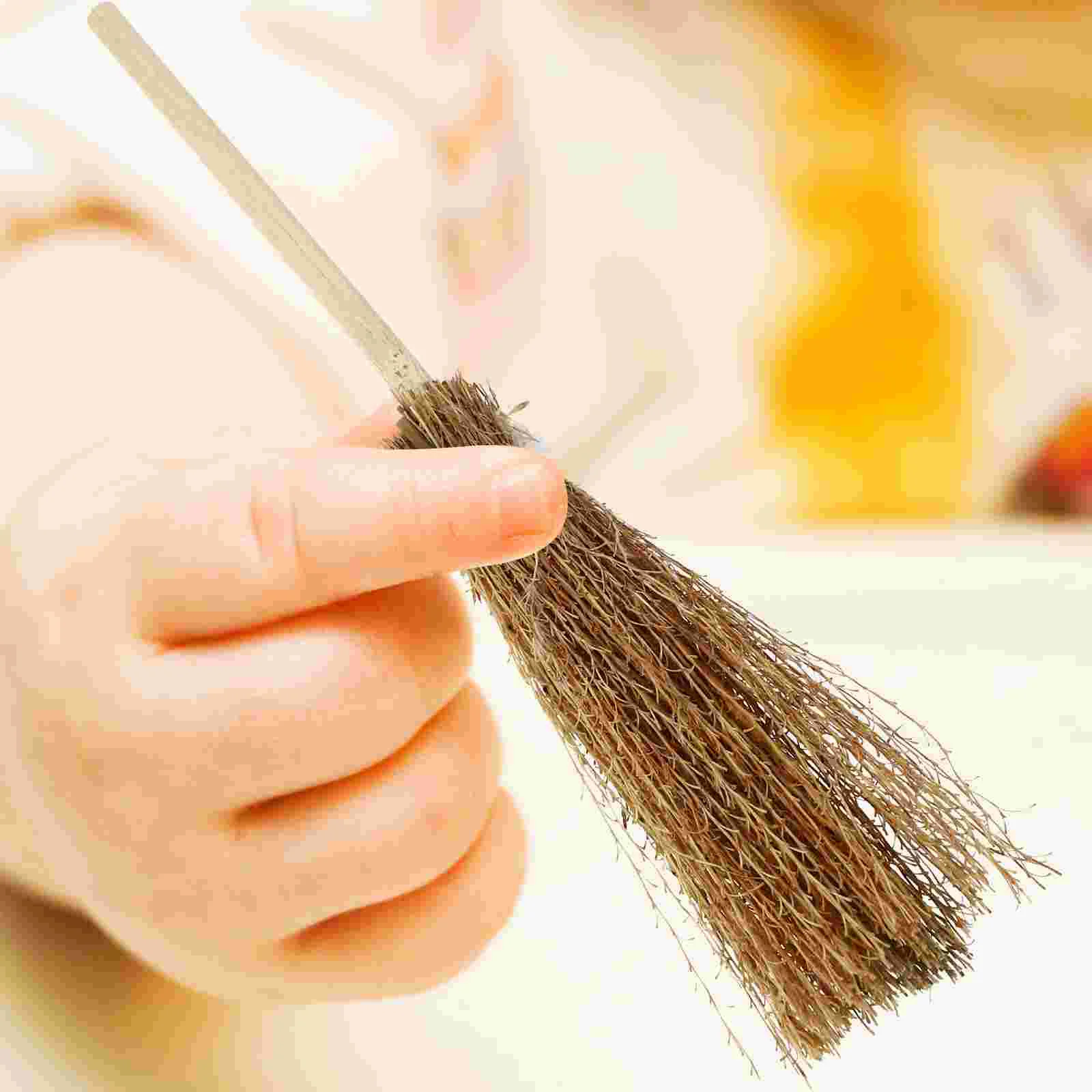 

5 Pcs Rope Broom Dollhouse Decor Decorative Home Straw Decorations Wood Material Child
