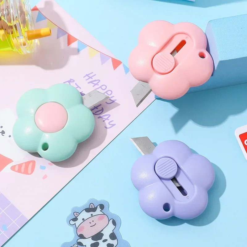 Cute Macaron Color Flower Shape Mini Utility Knife Student Safety Portable Envelope Express Box Opener Office Paper Cutter 1Pc utility knife,paper cutter,pocket folding knife,craft cutting knife