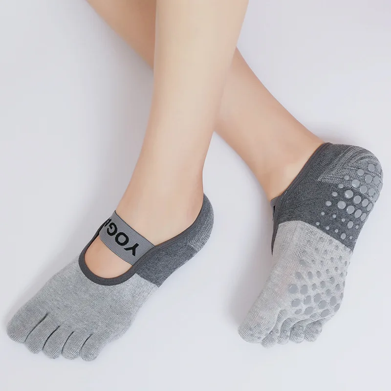 Cotton Women Yoga Sports Socks Anti-Slip Gym Fitness Breathable Cross Back Pilates Dance Sport Ankle Socks Split Toe yoga socks