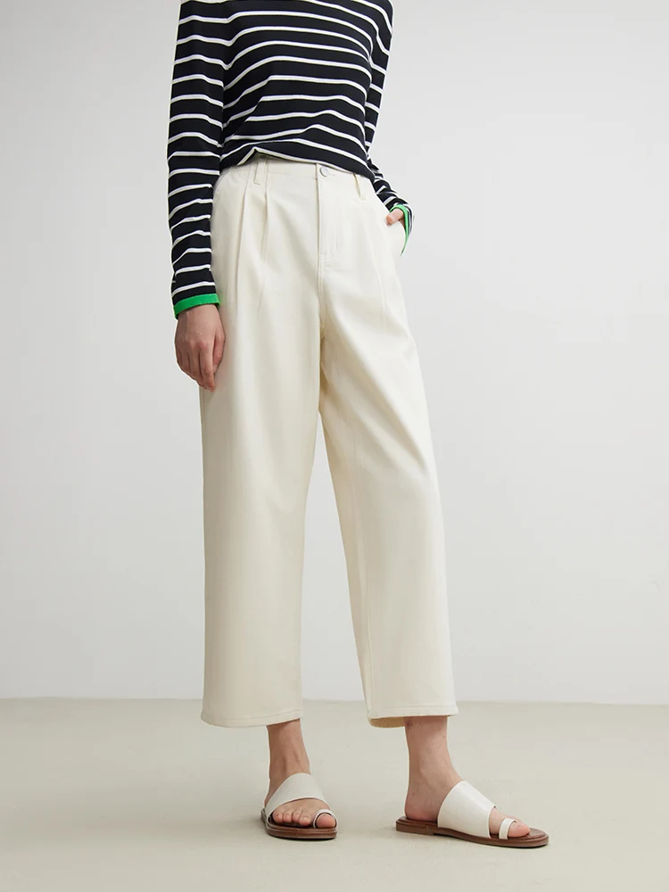 DUSHU 【2 Colors】Three-proof Fabric Women Tapered Jeans Denim White Retro Pleated Design Female Cropped Jean 24DS81133