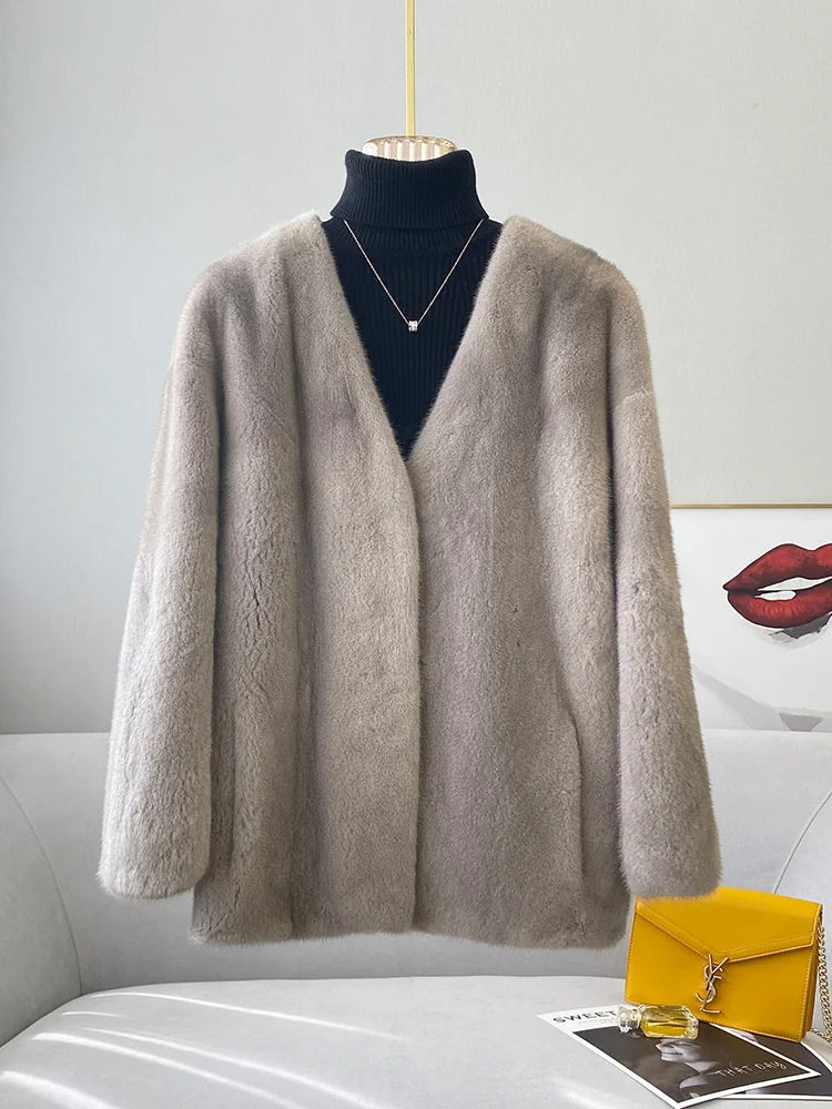 Mink Fur Coat V-neck Fashion and Young Winter New Imported Velvet Marten Overcoats Women