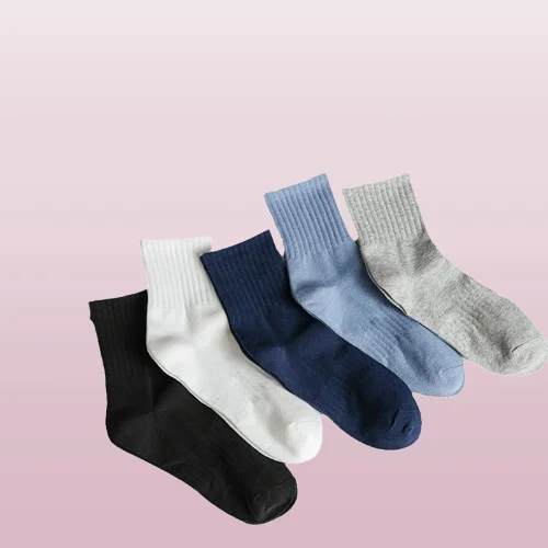 

2024 New 5/10 Pairs Solid Color Men's Mid-tube Socks Cotton Socks Breathable Black And White Classic Sports Men's Socks