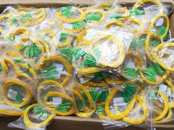 Single-mode single-core sc/apc one-meter yellow pigtail for radio and television jumper, special for radio and television, singl