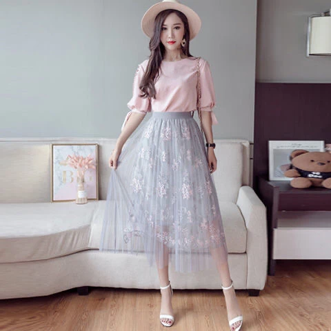 Skirts Woman Skirts 2021 Shopping  style Fashion Elastic Waist Embroidery Floral Mesh Skirt Long Gauze Ball Gown Beige Girl Student white pleated skirt