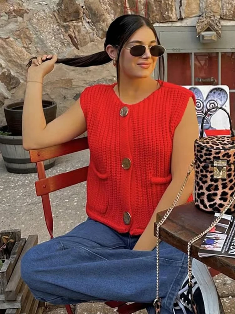 HH Women Elegant Fashion Knitted Vest O Neck Sleeveless Vintage Solid Metal Buttons Sweater With Pockets High Street Crop Top