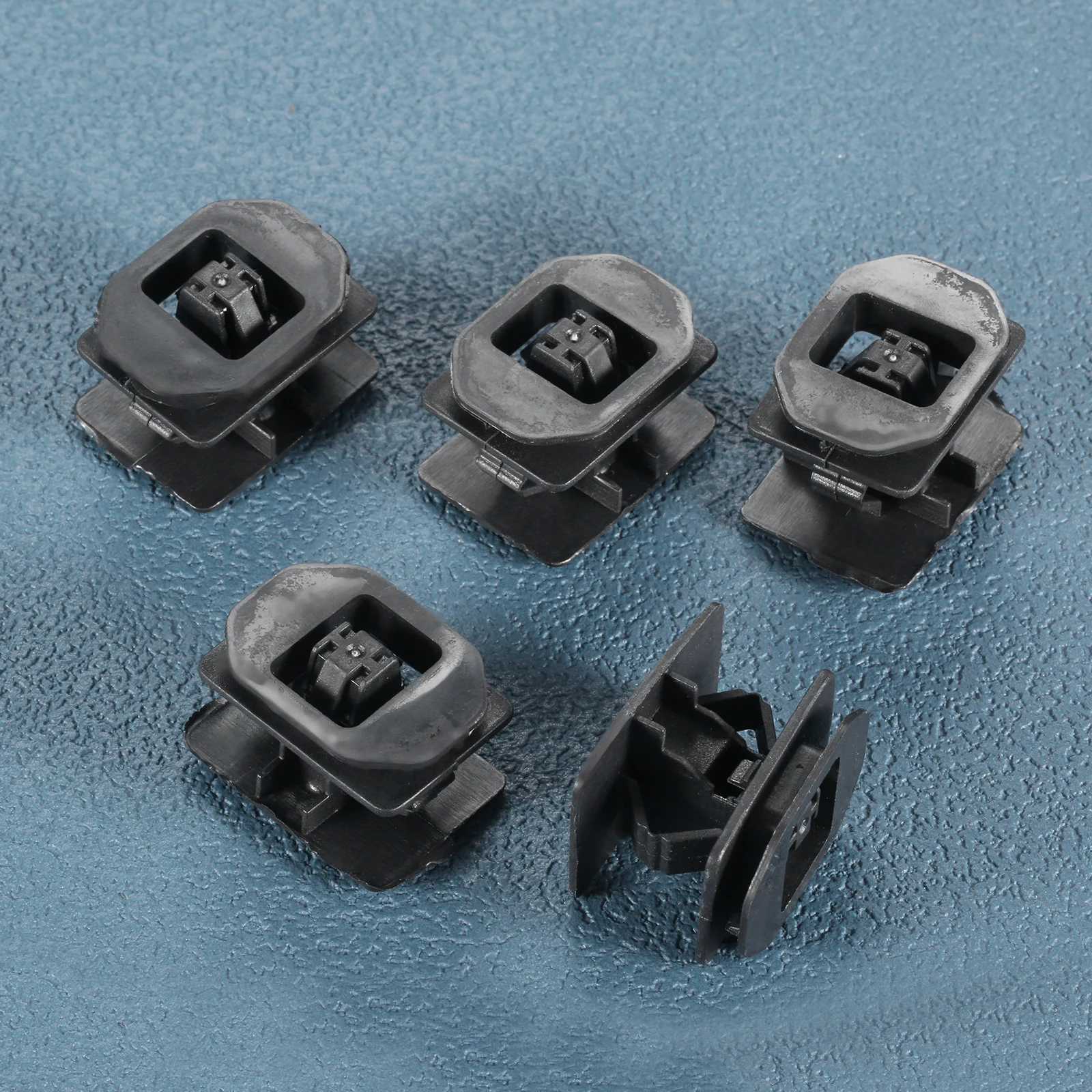 5Pcs Car Side Skirts Eyebrow Board Clip Auto Plastic Fastener Clips For Ford Fiesta Mondeo Ecosport Kuga Interior Accessories