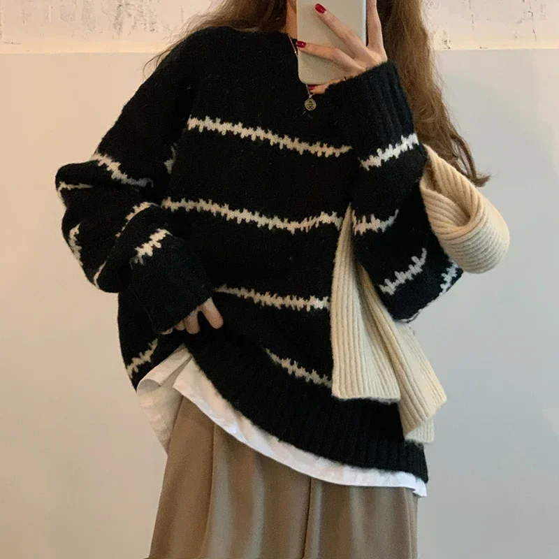 Autumn and Winter New Loose Women's Long-sleeved Crew Neck Sweater Elegant Fashion Striped Knitwear Pullover Shirt