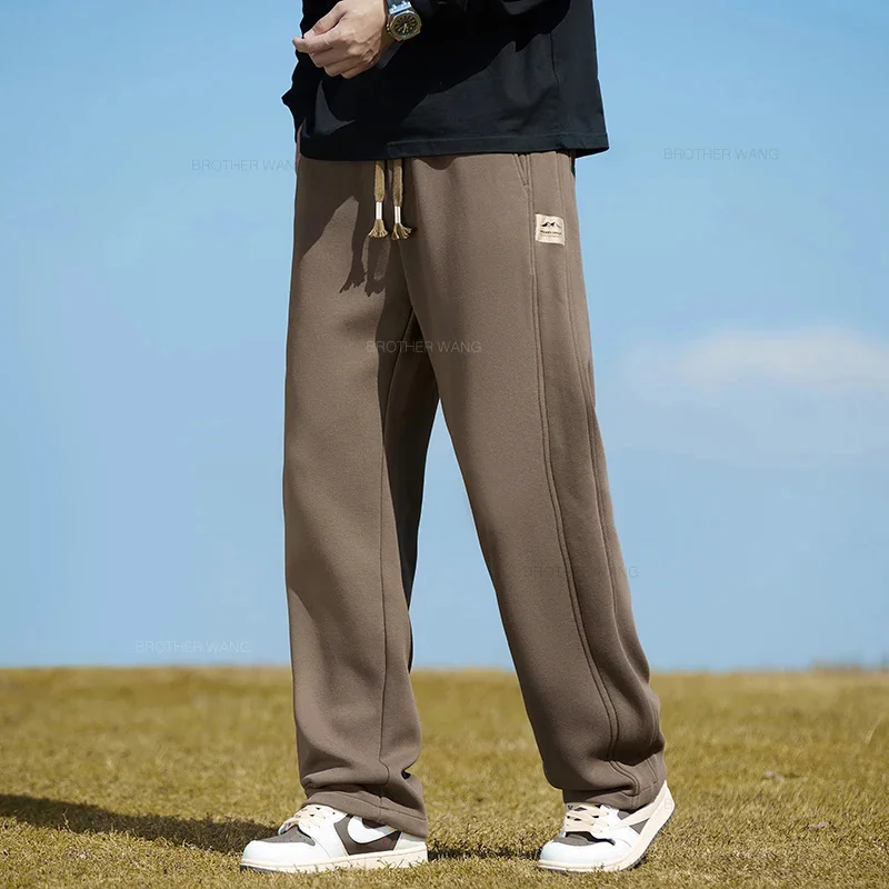 thumbnail image 1 of Pantalones casuales rectos de punto de estilo coreano nuevo de primavera de 2024 para hombre, pantalones holgados para correr, marrón, negro y azul marino, 1 of 5