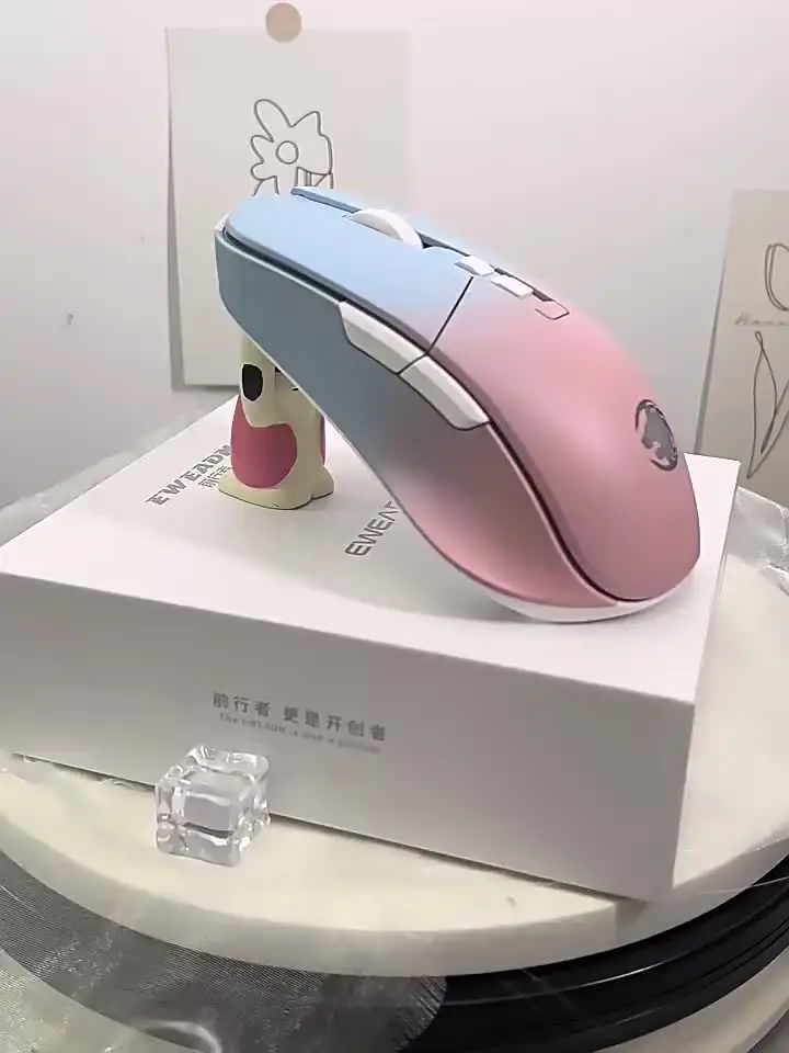 Luxmoc G308 Перезаряжаемая беспроводная Bluetooth-мышь 2 4G с градиентом бесшумная игровая