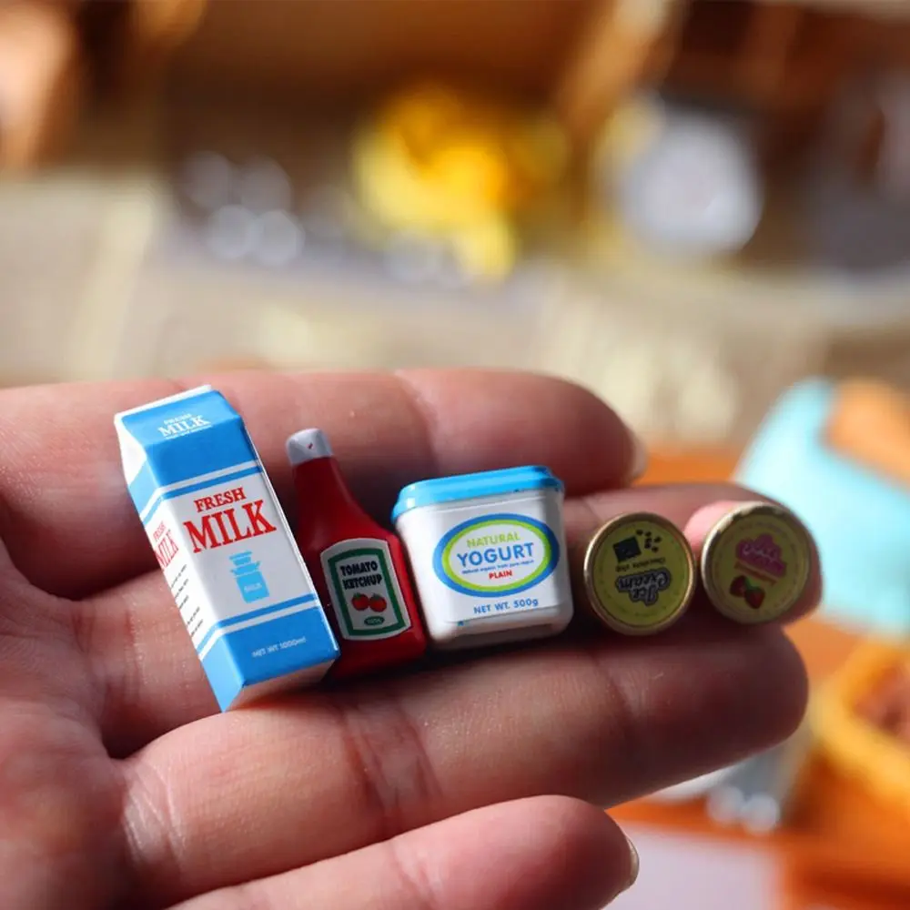 Simulation Dollhouse Tomato Sauce Decoration Pretend Play Miniature Yogurt Model Resin Mini Doll Kitchen Food Dolls House Decor