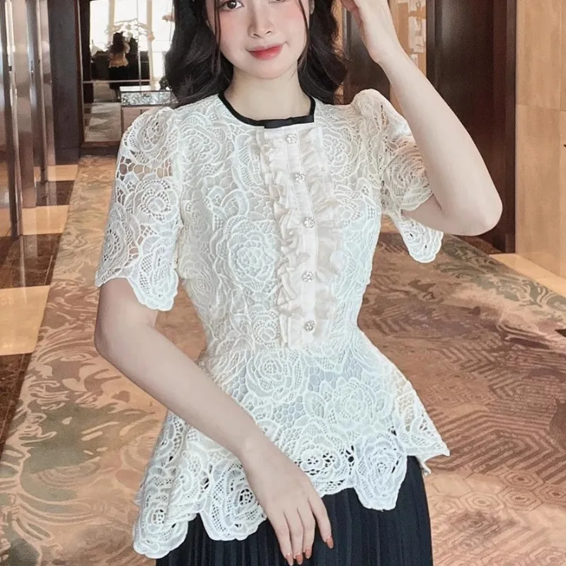 

Женский винтажный комплект из двух предметов, элегантный белый топ с вырезами и черная юбка, летний дизайнерский комплект из двух предметов