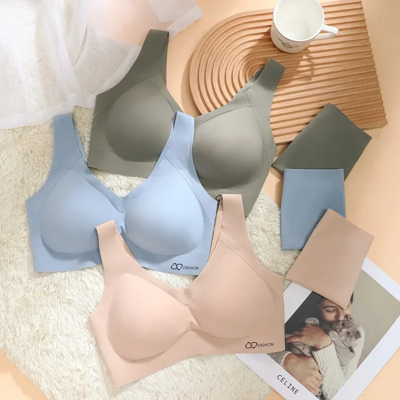 A /B / C Fixed Cup Seamless Oversized Bra Thin Push Up Women Underwear 2