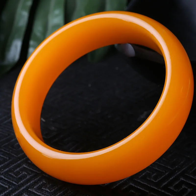 

Natural Chinese Yellow Original Ecological Handcarved Fashion Jewelry Ladies Wide Thick Bangles Fengshui Accessories