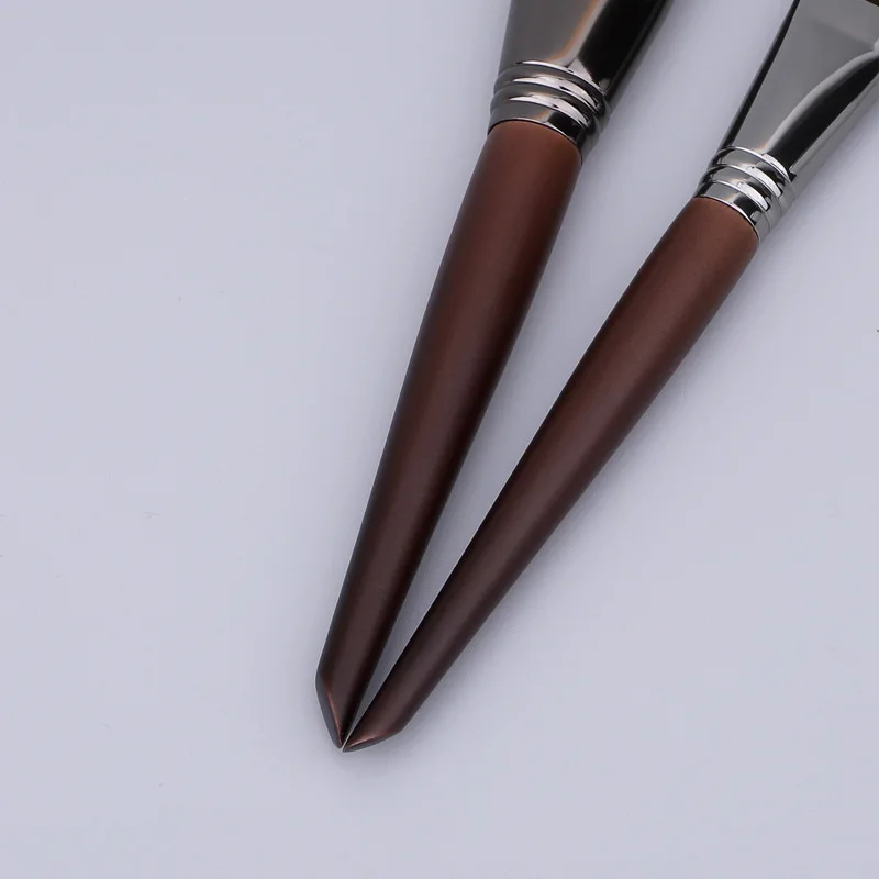 Description Picture 5 of itemFlat Foundation Makeup Brushes Professional Liquid Foundation Cream Concealer Tongue Shape Brush Women Cosmetic Make Up Tools