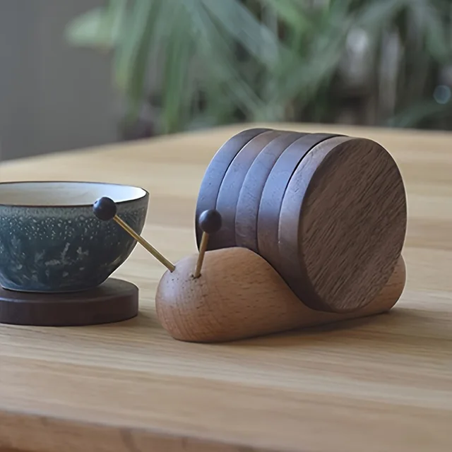 Snail Wooden Round Coaster 2