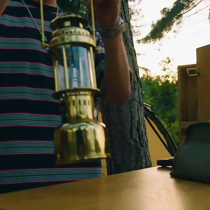 Naturehike 製　ガスランタン　ゴールド Naturehike-レトロキャンプランプ、屋外ガスランタン、テント