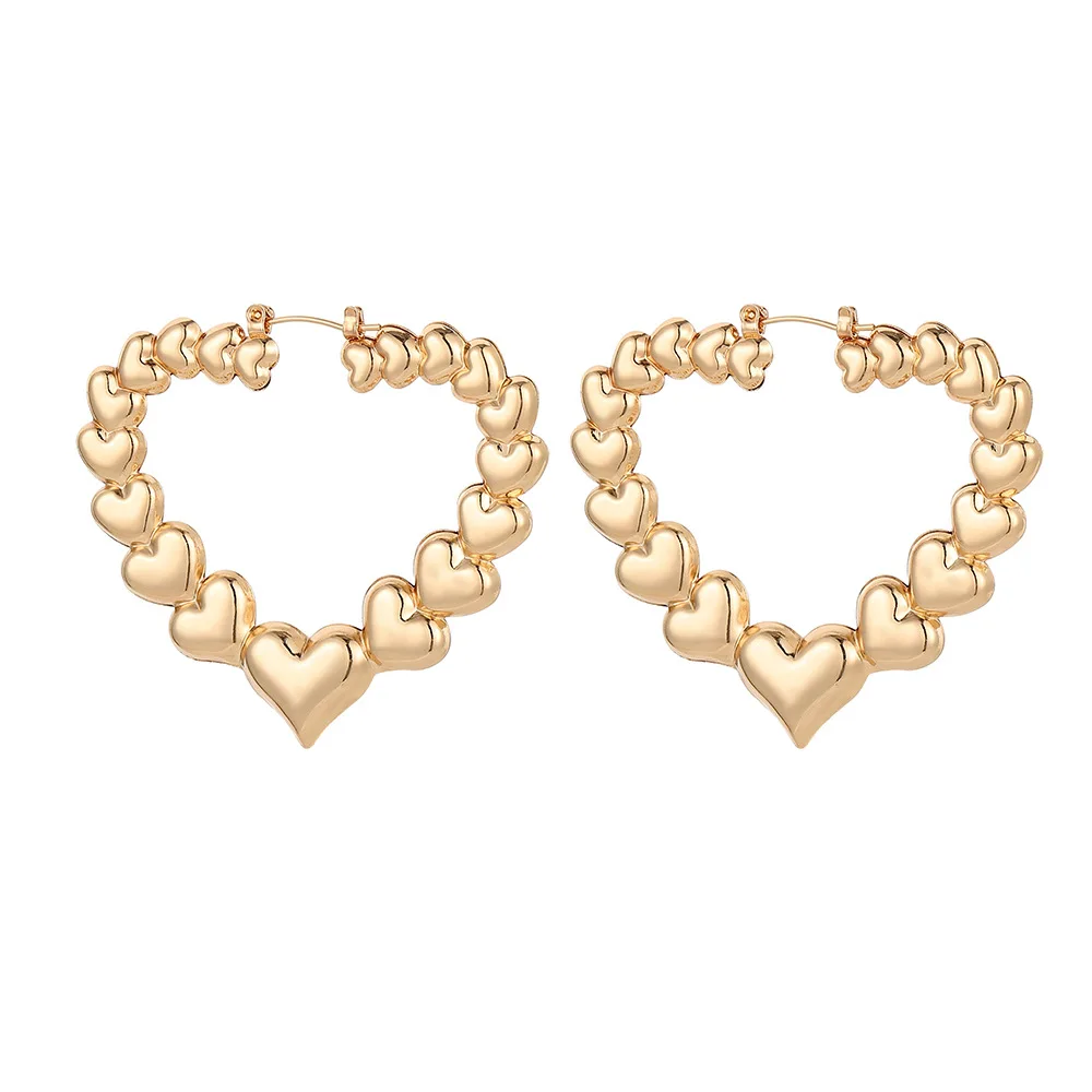 韓国ブランドHei★spotlight heart earring_2色_ピアス Hei(ヘイ) ピアス(レディース) - 海外通販のBUYMA