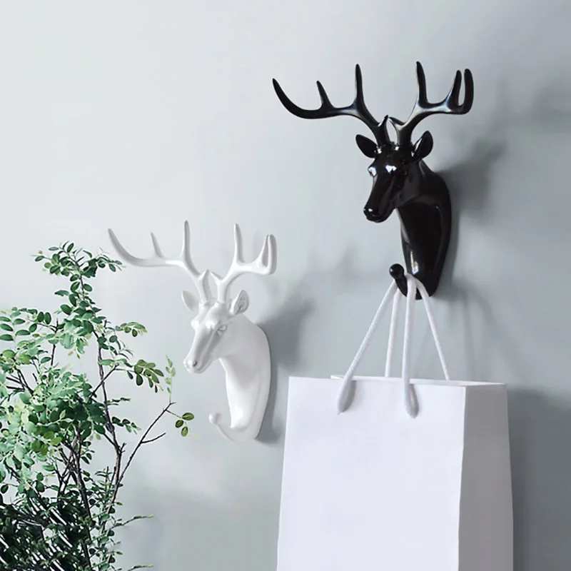 Vintage-Style Deer Head Wall Hanging Hook for Clothes and Accessories