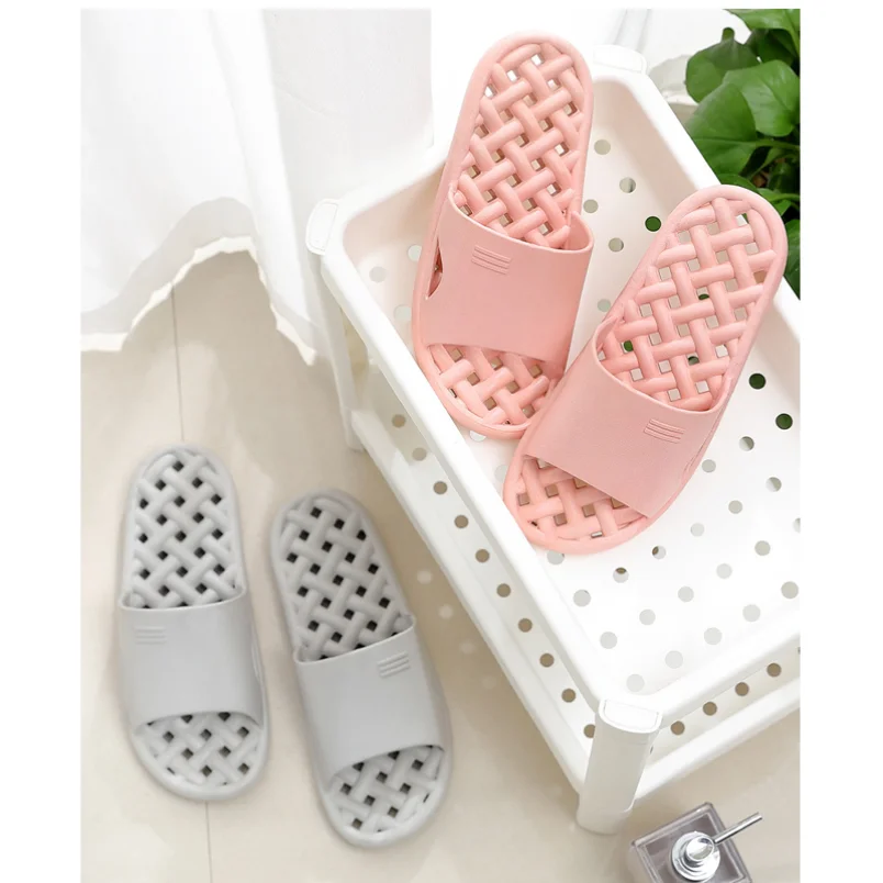 

Cloud Slipper Woman Home Hollow out Summer Sandal Men Flip Flops Beach Non Slip Soft Sole leakage House Shoes Female Male