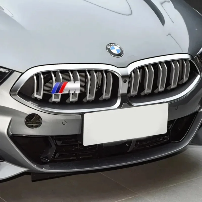 BMW 3D 프론트 그릴 배지 X1 X2 X3 X4 X5 F48 G01 E84 E83 F39 F10 F30 G11 G07 G86 G60 E60 차량 바디 장식 자동차 액세서리