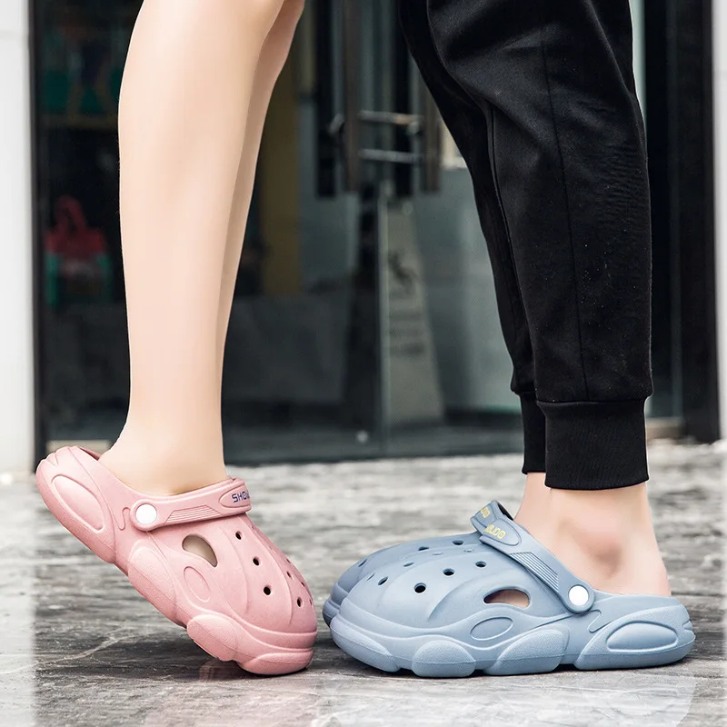 

Summer New Children's Cold Slippers Indoor Non -slip and Soft Bottom Comfort Cute Baby Hole Shoes, Boys and Girls Home Slippers