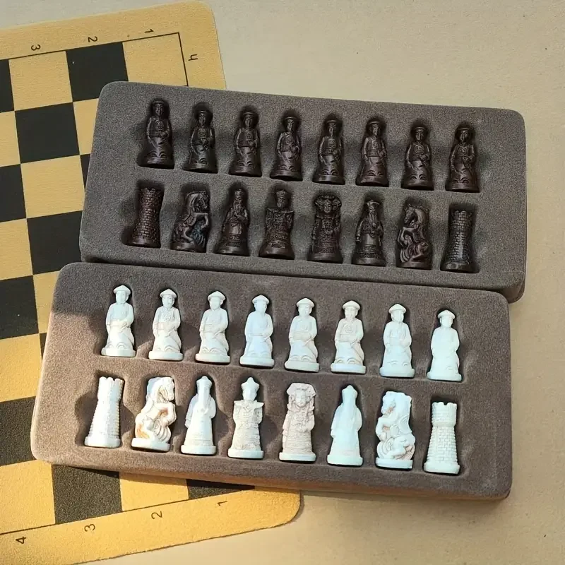 Imitation Terra Cotta Warriors Chess Trumpet Resin Chess Pieces Leather Chessboard Small Qing Bing Figure Modeling Puzzle
