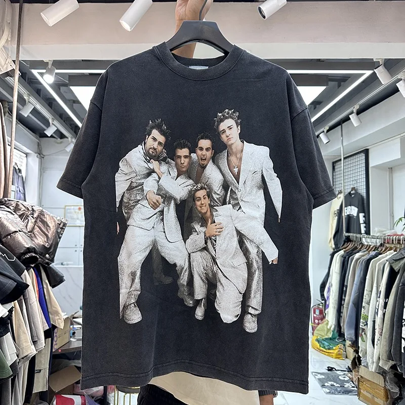

Rock band singer print shirt