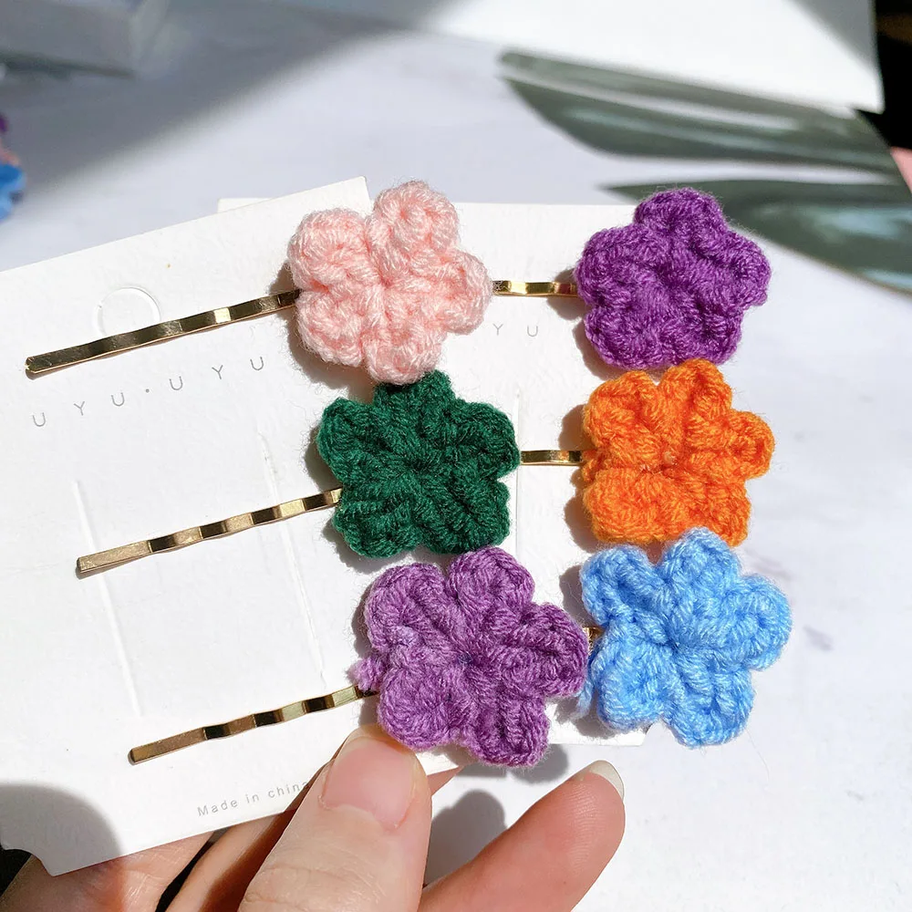 

2Pcs Wool Lace Flower Bangs Knitting Hairpin 2022 New Clips for Girls Women Kids Headwear Fashion Hair Accessories Random Color