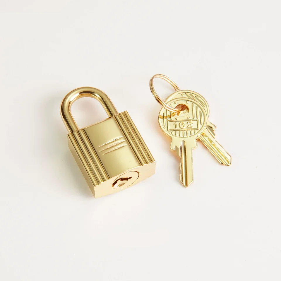 S8fed4082d57645bd990786100ff6b