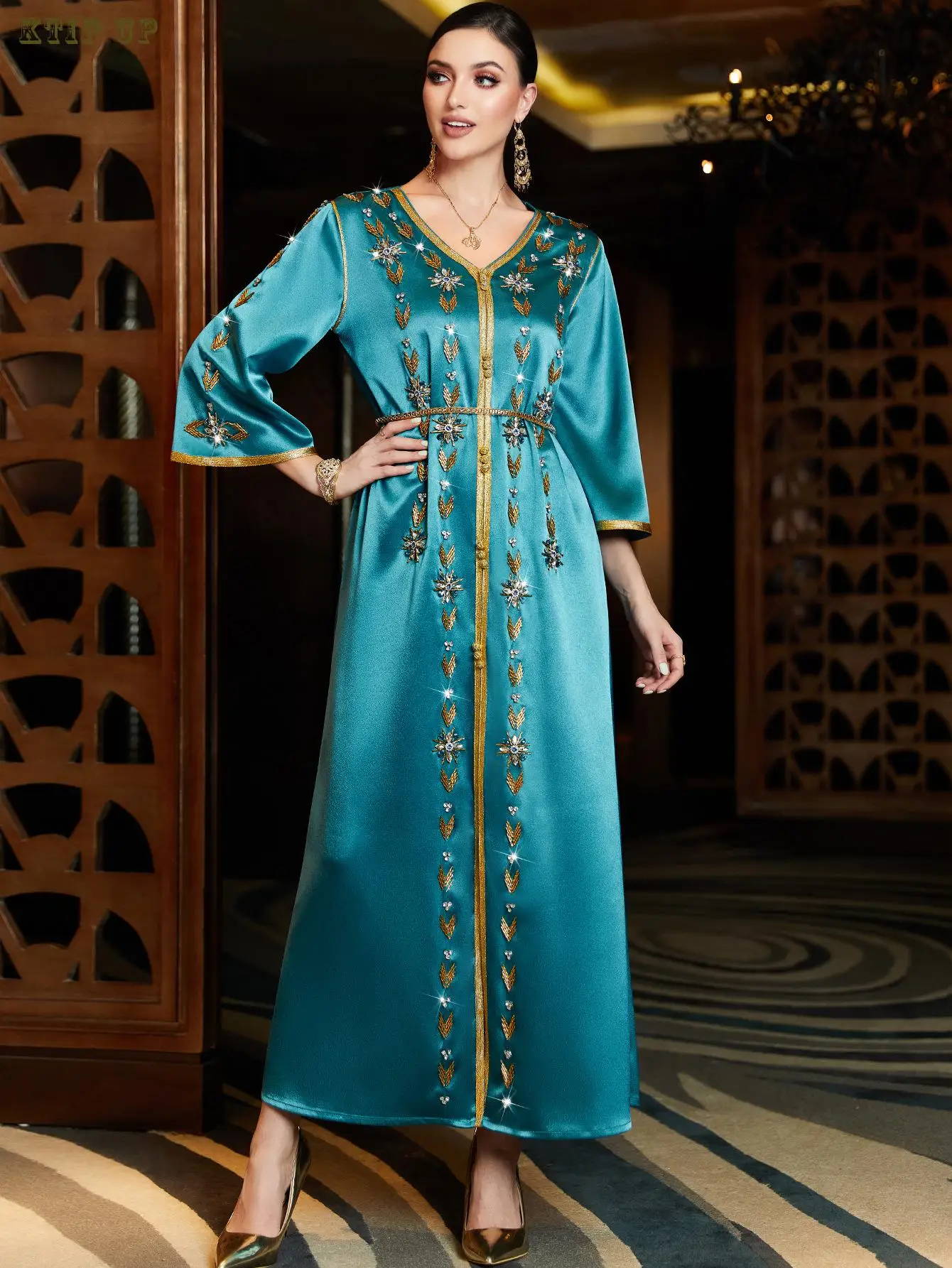 

Muslim V-neck Split Gown, Middle Eastern, Moroccan Court, Arab, Islamic, Heavy Industry, New Fashion, Abaya