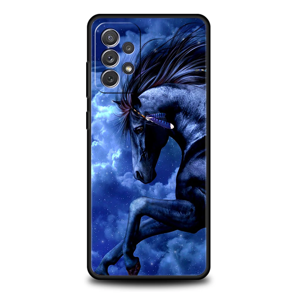 Luxury Horse Design Silicone Phone Case - Elegant Protective Cover