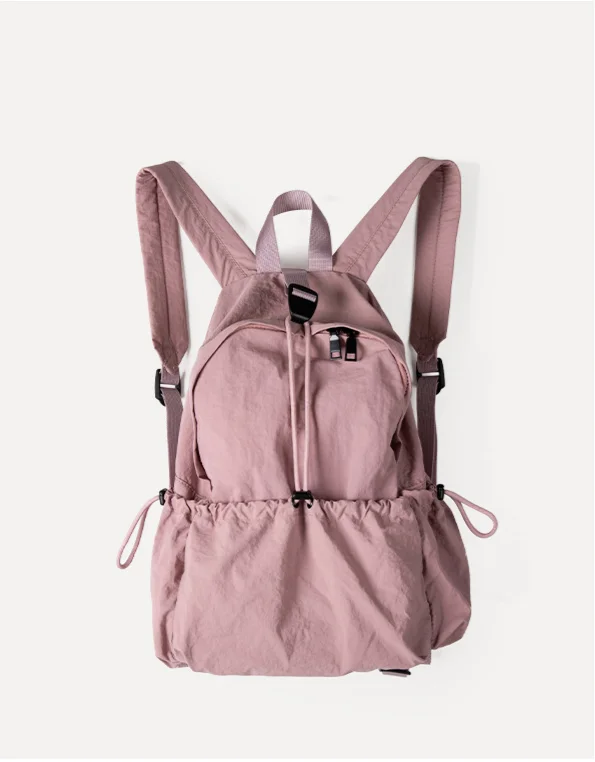 2024 Sommer neuer koreanischer Nischenrucksack mit großer Kapazität und gefaltetem, leichtem Nylon-Freizeit-Pendler-Reiserucksack_voghion.com