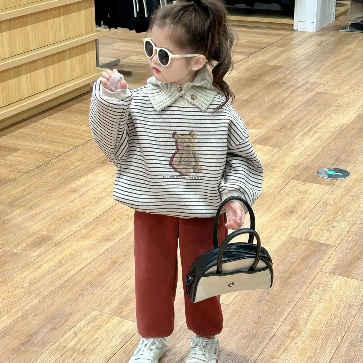 

Korean Winter Children Girl 3PCS Clothes Set Detachable Hat Bear Striped Sweatshirt Fleece Pant Kids Girl Suits Baby Girl Outfit