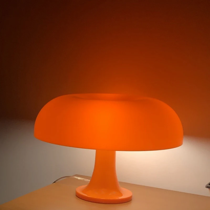 Modern minimalist LED orange White mushroom table lamp led night lamp table lamp imported from Italy designer bedroom bedside table lamps