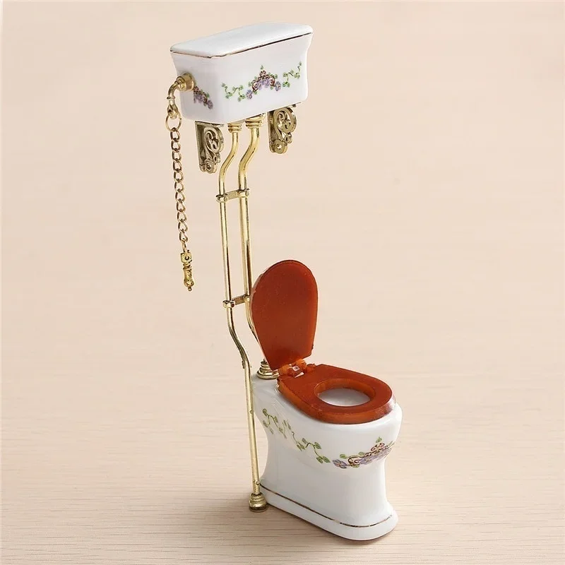 1:12 Dollhouse Miniature Furniture Bathroom Toilet White Porcelain Closestool DIY Decoration Ornament 5