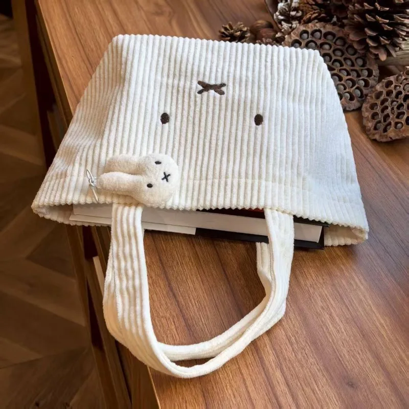Neue Miffy Anime Zweidimensionale Cord-Stickerei-Handtasche Hochwertige Niedliche Mädchen-Handtasche Vielseitig Einsetzbar Tragbare Handtasche – Detail 7