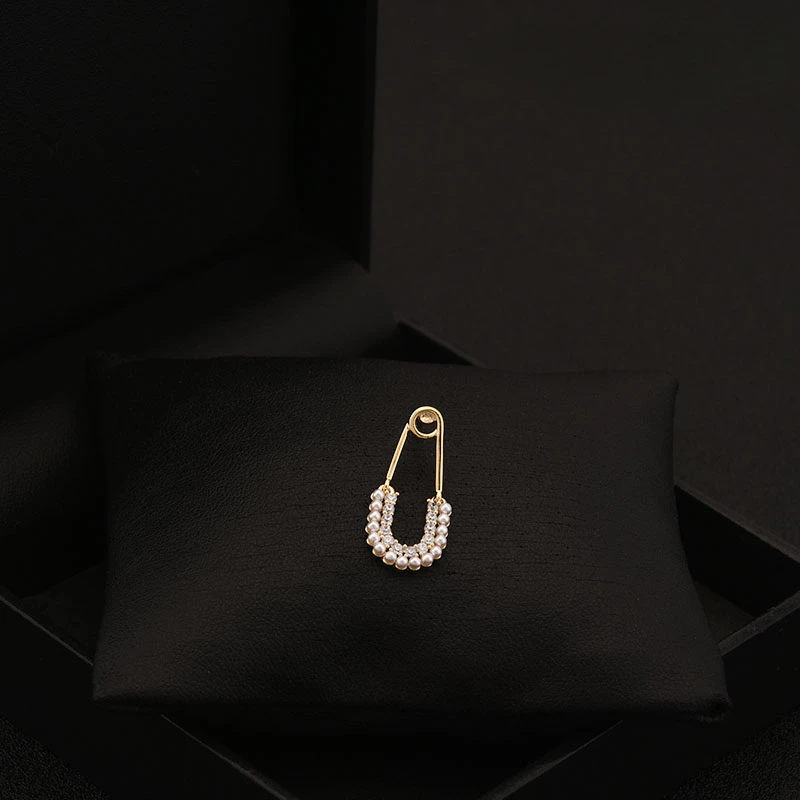 

Exquisite Pearl Brooches Small Collar Pin Accessories Japanese All-Match Suit Shirt Neckline Anti-Exposure Fixing Buckle Jewelry