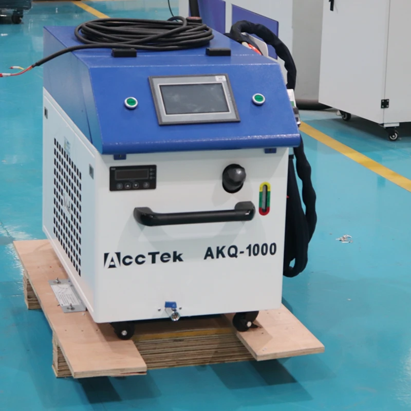 

Old Paint Laser Cleaner Fiber Laser Cleaning Machine 270mm Cleaning width 2023 Portable Hand-held Laser Rust Remover
